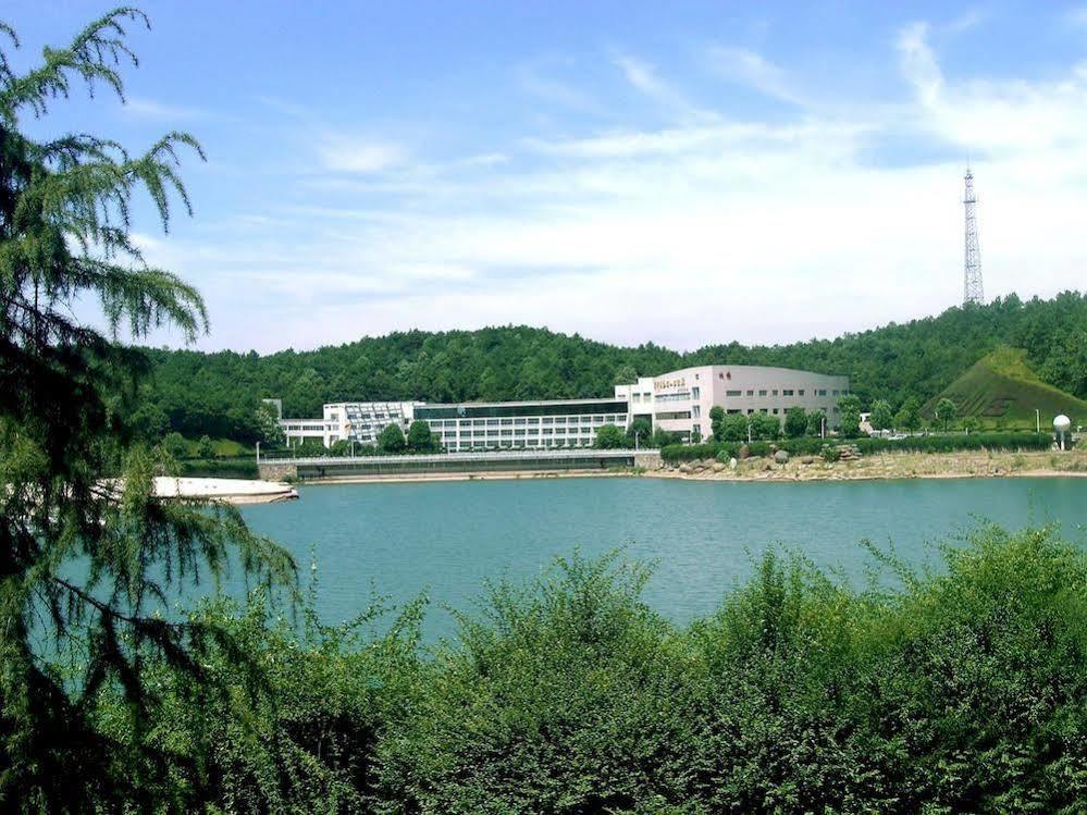 Dolton Resort Tongshenghu Changsha Exteriör bild